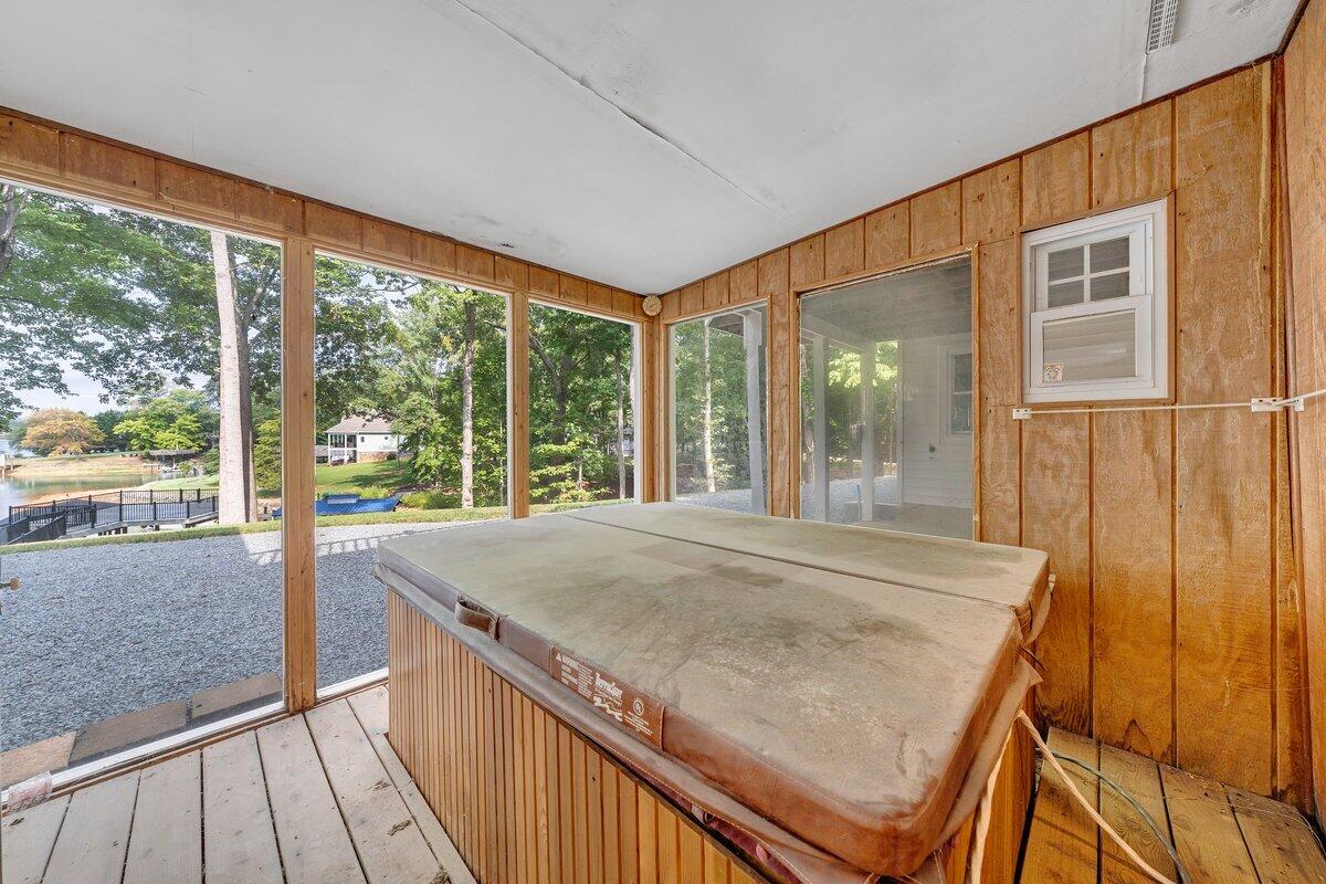 320 Fingerlake Road Penhook, VA 24137 - Photo 43 of 90 MIB07018