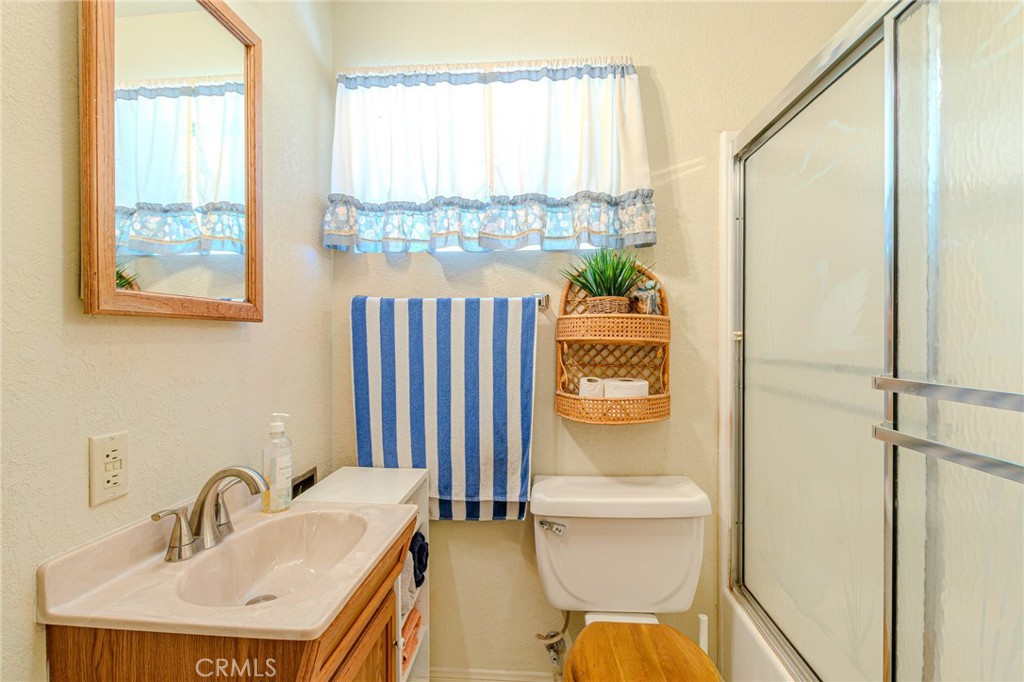 1223 Bear Springs Road Rimforest, CA 92378 - Photo 18 of 54