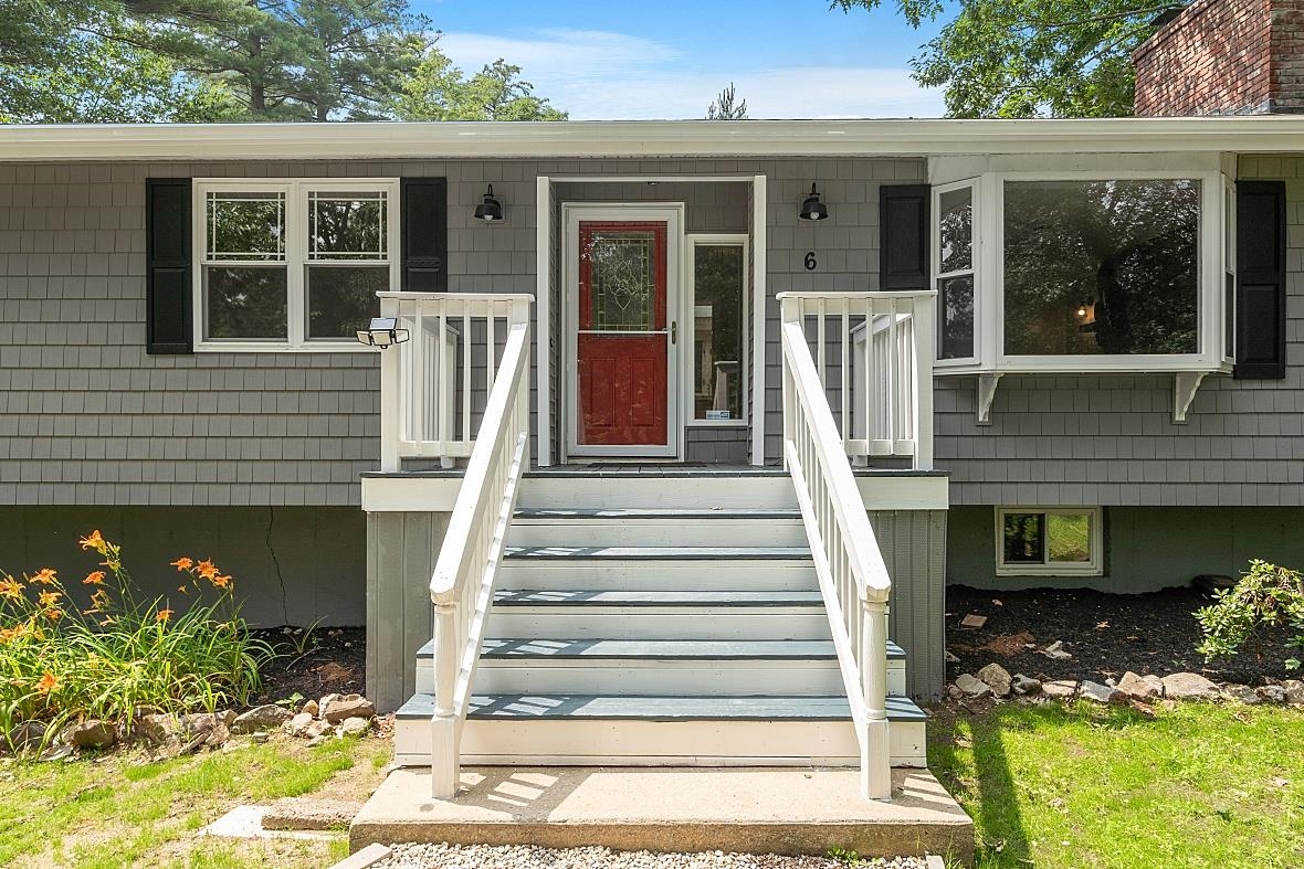 6 Chase Island Atkinson, NH 03811 - Photo 33 of 38