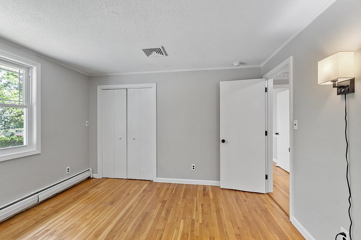 6 Chase Island Atkinson, NH 03811 - Photo 6 of 38