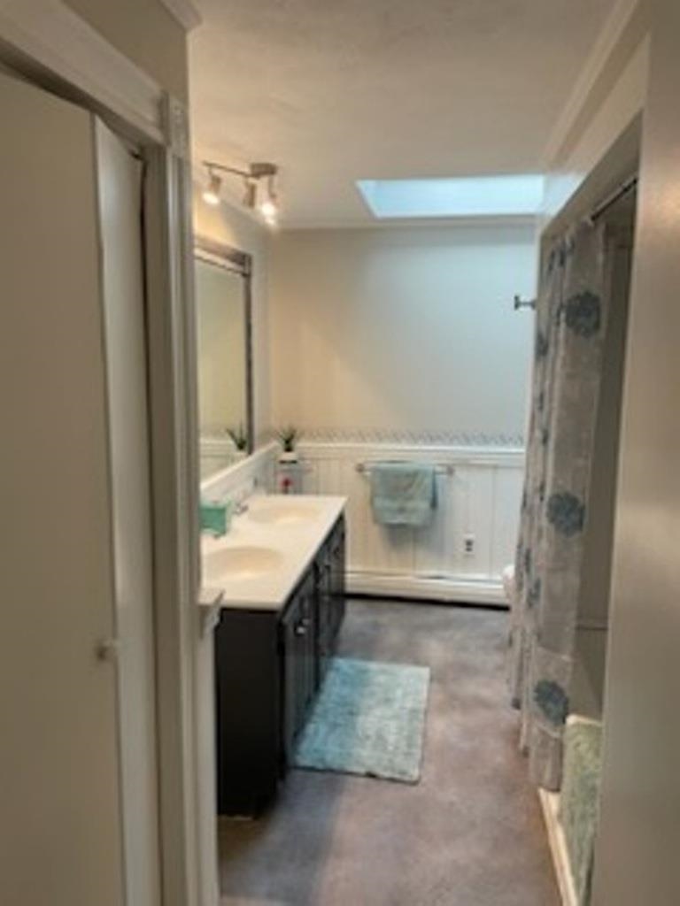 6 Chase Island Atkinson, NH 03811 - Photo 9 of 38