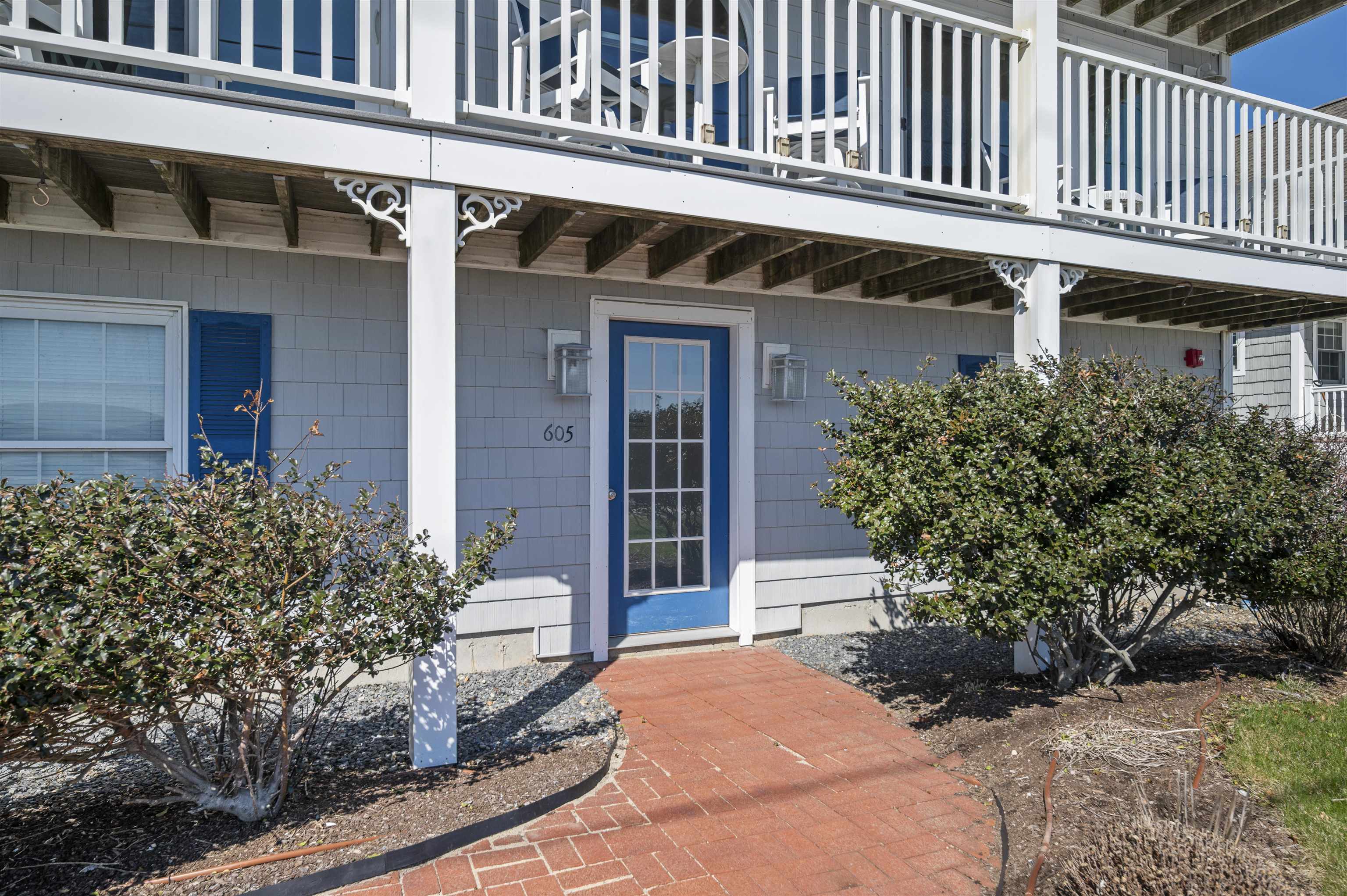 605 Ocean Boulevard, Unit 1 Hampton, NH 03842 - Photo 4 of 60