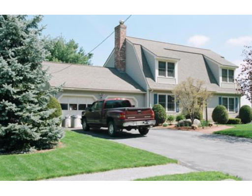 53 Indian Ridge Road Leominster, MA 01453 - Photo 2 of 20 Gallery Image 2