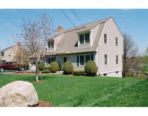 53 Indian Ridge Road Leominster, MA 01453 - Photo 5 of 20 Gallery Image 5