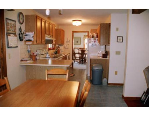 53 Indian Ridge Road Leominster, MA 01453 - Photo 9 of 20 Gallery Image 9