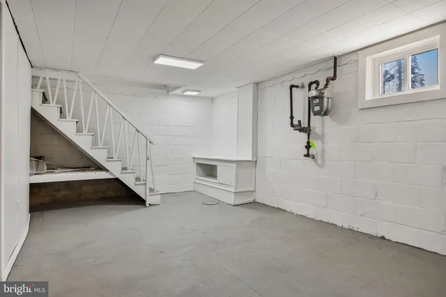 $329,900 | 113 East Olive Street, Westville, NJ 08093