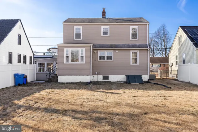$329,900 | 113 East Olive Street, Westville, NJ 08093