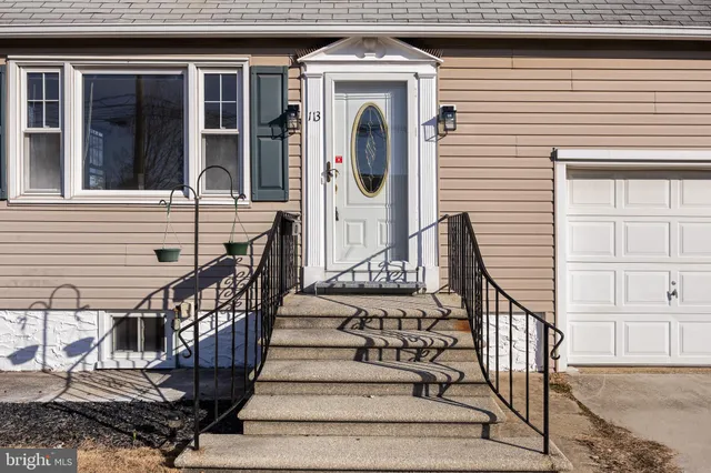 $329,900 | 113 East Olive Street, Westville, NJ 08093