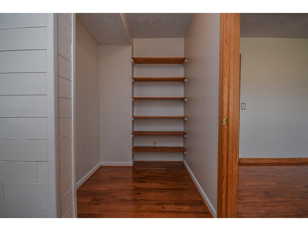 1895 Old Milburnton Road Limestone, TN 37681 - Photo 25 of 36 huge closet