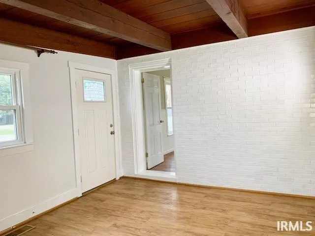 $1,100 | 315 Gray Street, Newburgh, IN 47630