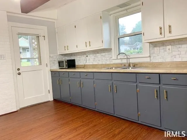 $1,100 | 315 Gray Street, Newburgh, IN 47630