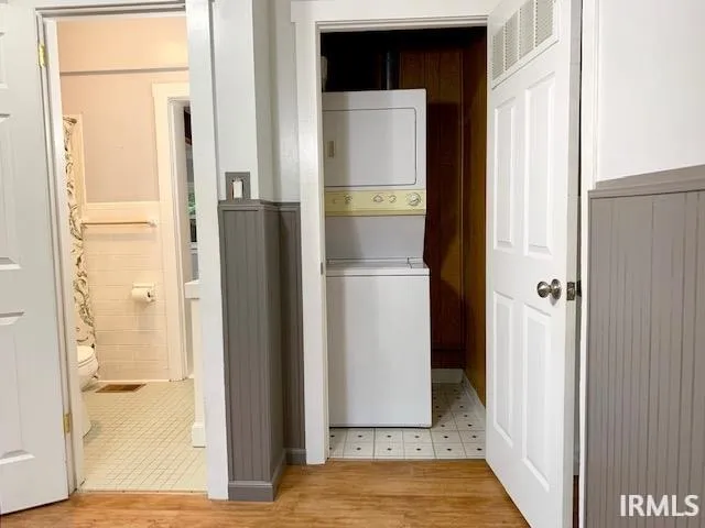 $1,100 | 315 Gray Street, Newburgh, IN 47630