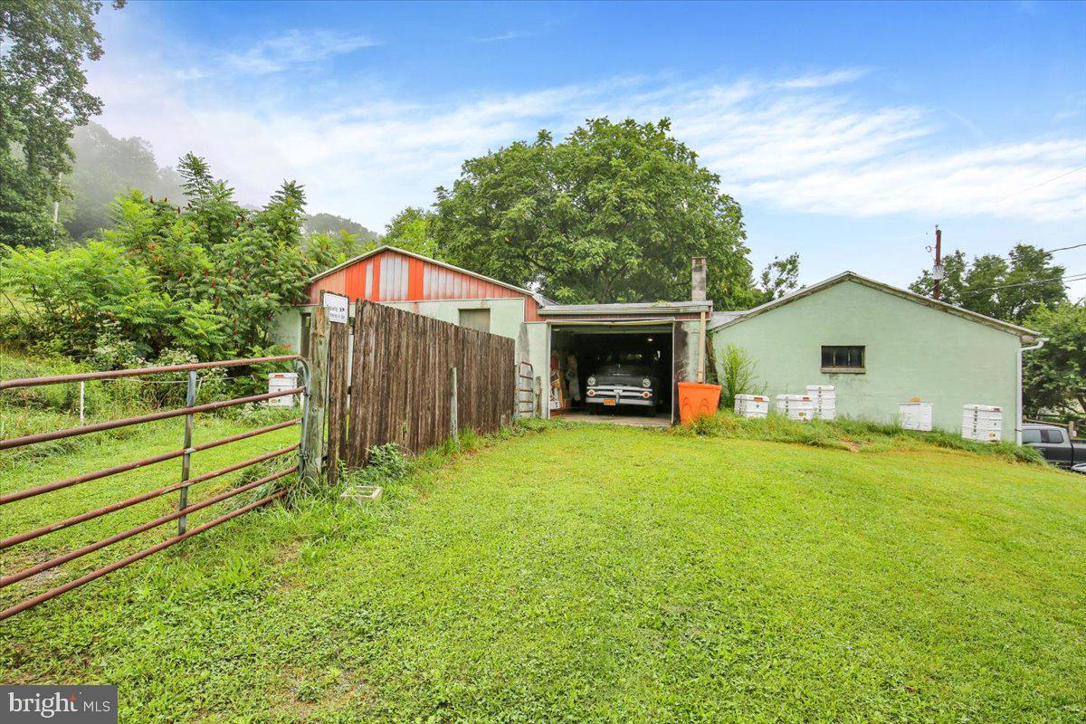 149 Bingaman Road Reading, PA 19606 - Photo 11 of 60 Even more garage space!
