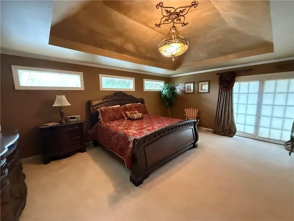 $345,000 | 1803 Clearview Drive, Lexington, MO 64067