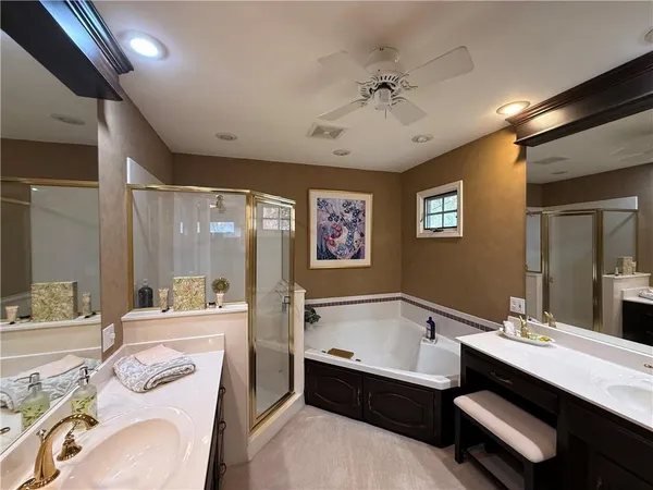 $345,000 | 1803 Clearview Drive, Lexington, MO 64067