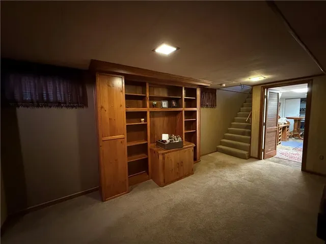 $352,000 | 1803 Clearview Drive, Lexington, MO 64067