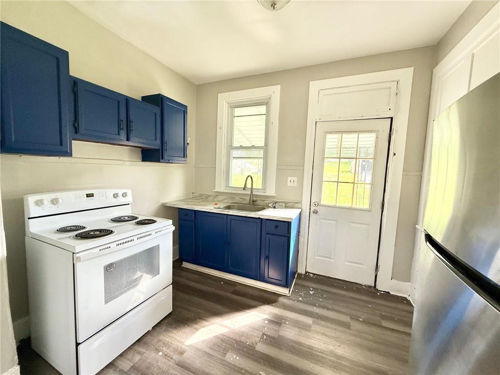 419 North 4th Street Clairton, PA 15025 - Photo 3 of 10