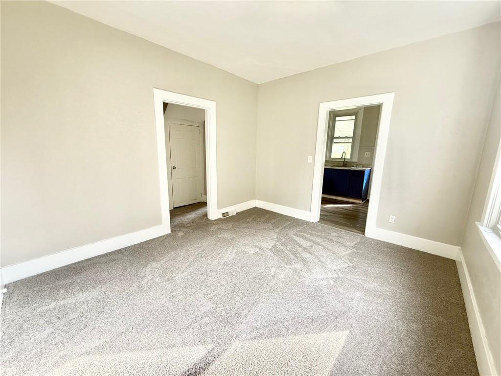 419 North 4th Street Clairton, PA 15025 - Photo 4 of 10