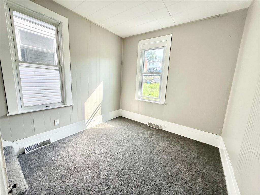 419 North 4th Street Clairton, PA 15025 - Photo 5 of 10