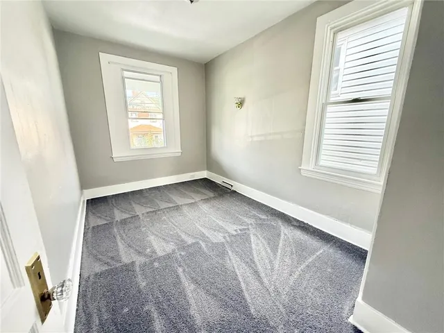 $1,150 | 419 North 4th Street, Clairton, PA 15025