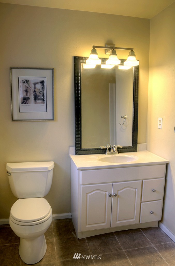 16616 126th Avenue Southeast Renton, WA 98058 - Photo 10 of 18 Gallery Image 10