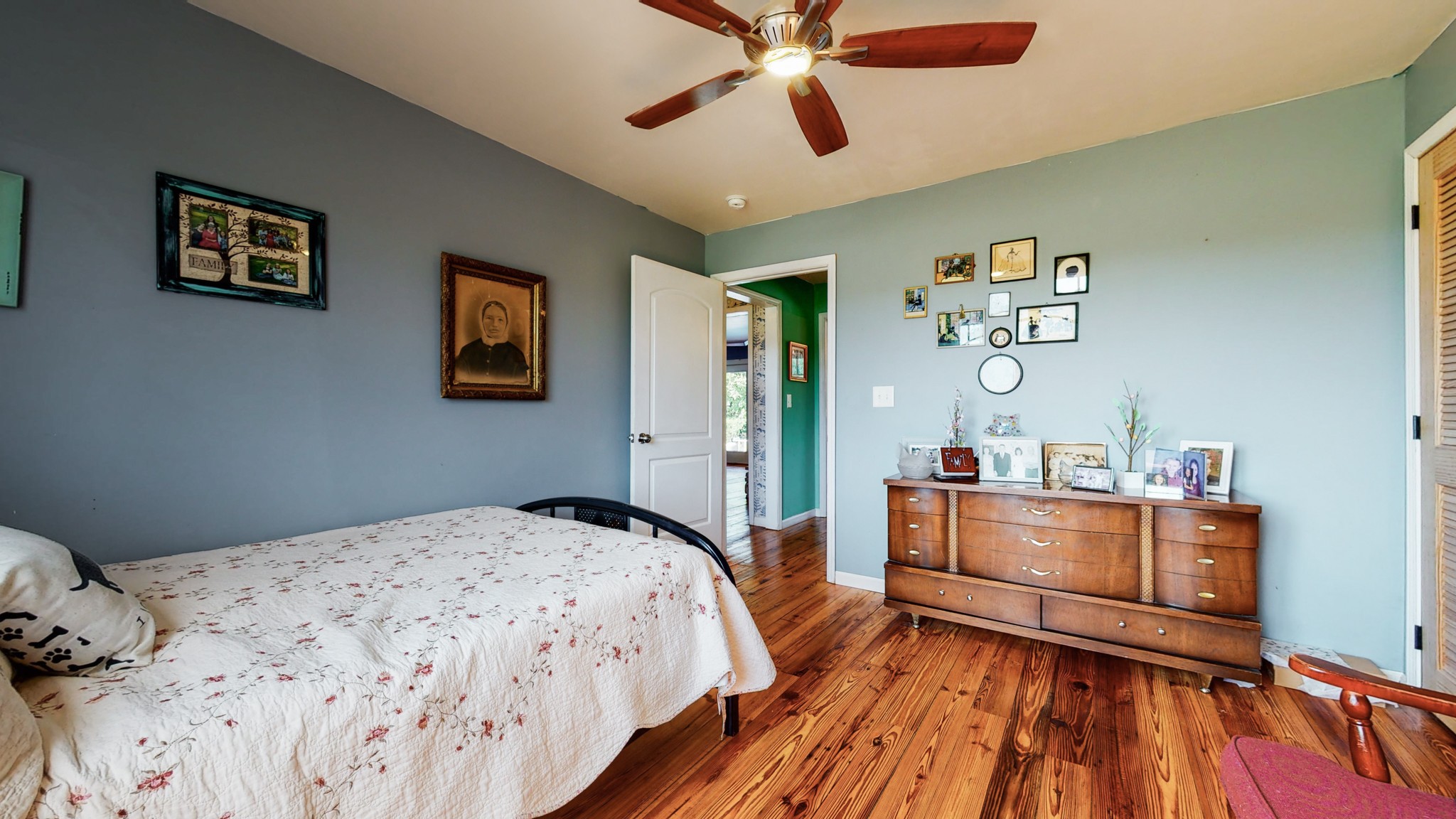 729 Dabbsy Ford Road Decherd, TN 37324 - Photo 20 of 25 a bedroom with a bed and wooden floor