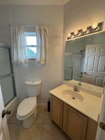 $1,200 | 9942 Perfect Drive, Unit B, Port St. Lucie, FL 34986