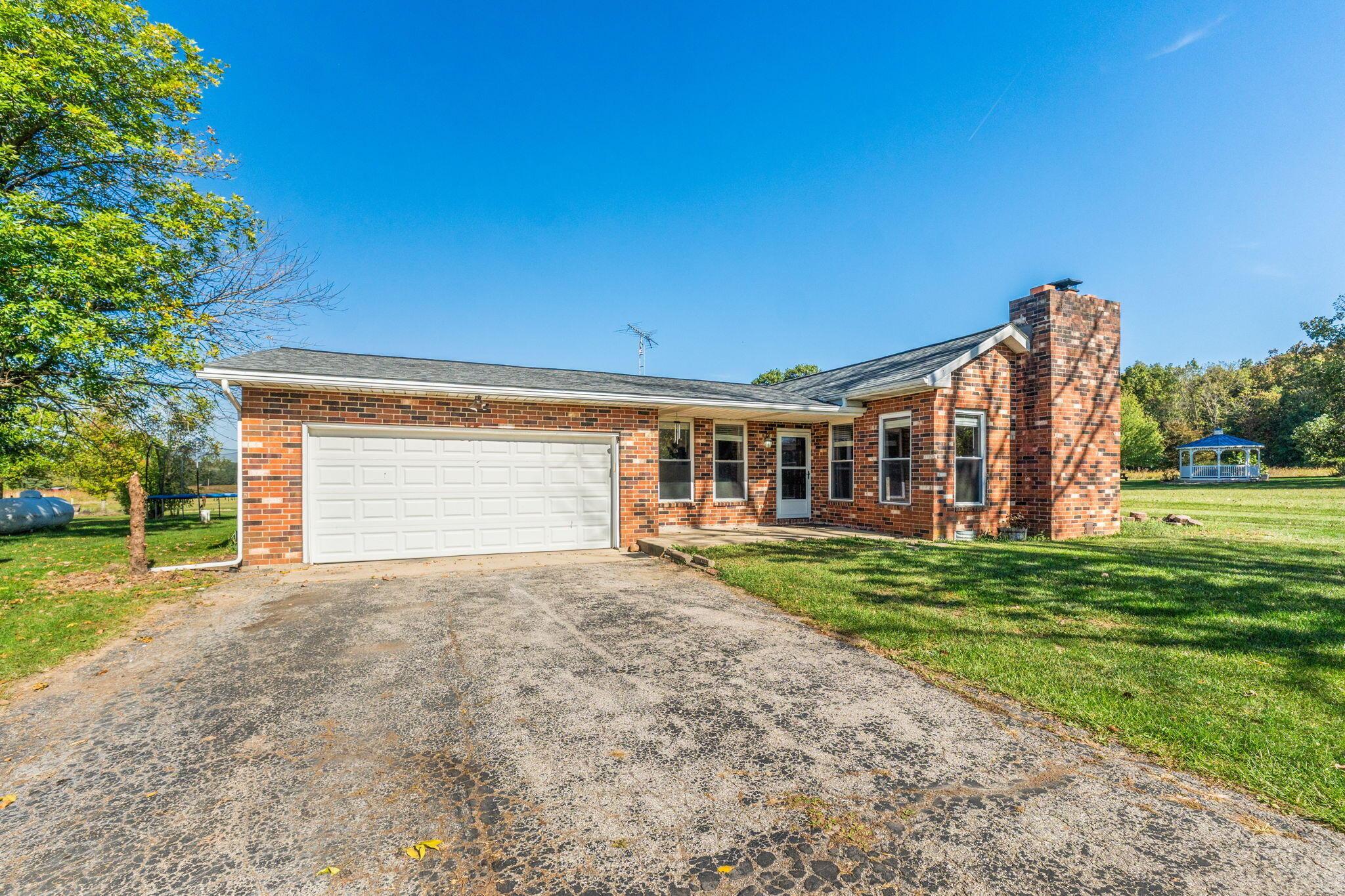 14360 Maple Ridge (Exterior)-1