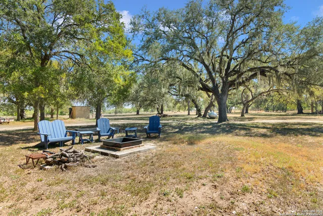 $2,500,000 | 4025 Marion Road, Marion, TX 78124