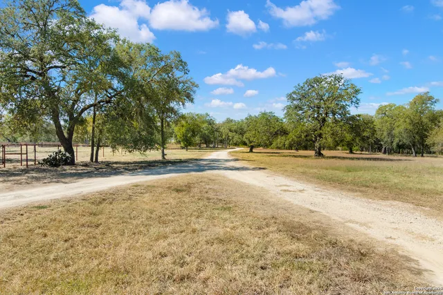 $2,500,000 | 4025 Marion Road, Marion, TX 78124