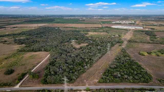 $2,500,000 | 4025 Marion Road, Marion, TX 78124