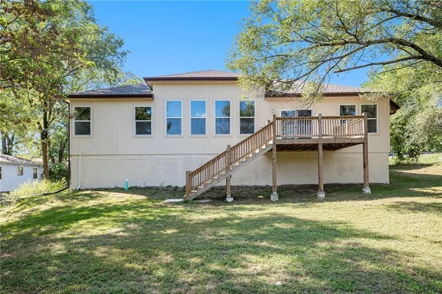 $500,000 | 3711 North Wayne Avenue, Kansas City, MO 64116