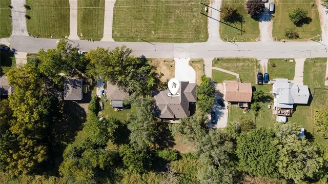 $500,000 | 3711 North Wayne Avenue, Kansas City, MO 64116