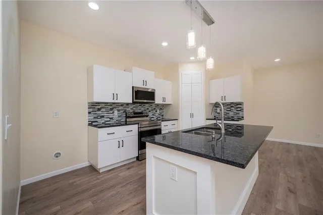 $500,000 | 3711 North Wayne Avenue, Kansas City, MO 64116