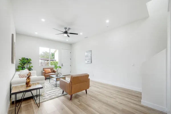 $995,000 | 962 Florence Street, Imperial Beach, CA 91932