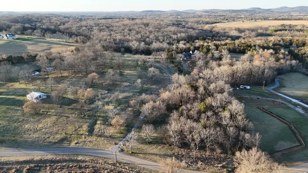 4887 Vincion Road, Murfreesboro, TN 37130