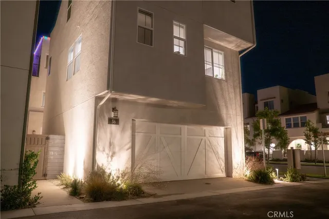 $975,000 | 36 Crown Point Drive, Rancho Mission Viejo, CA 92694