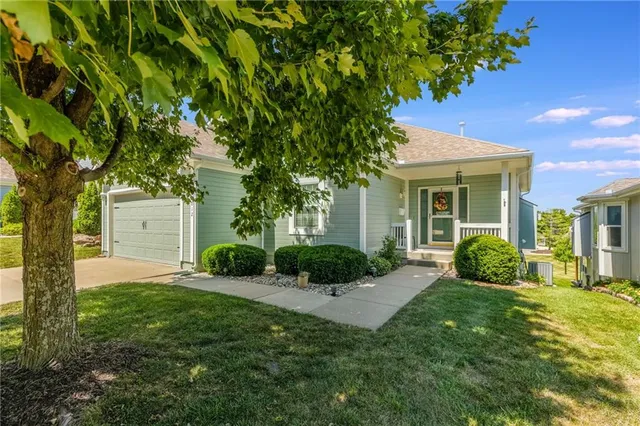 $340,000 | 17012 East 46th St Court South, Independence, MO 64055