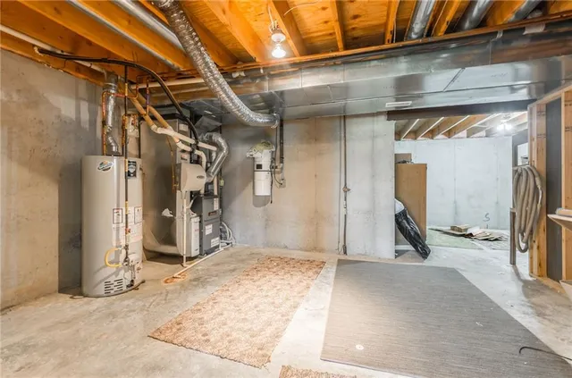 $340,000 | 17012 East 46th St Court South, Independence, MO 64055