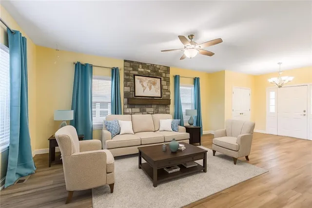 $340,000 | 17012 East 46th St Court South, Independence, MO 64055