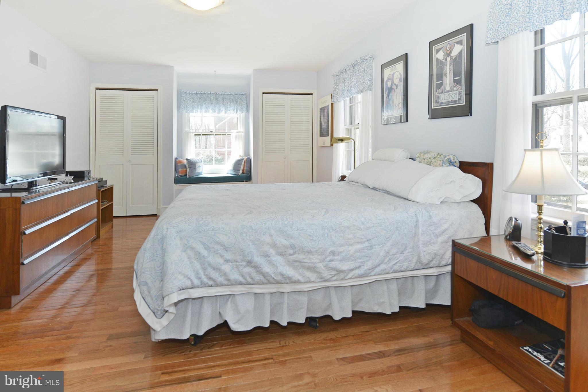 307 Hamilton Avenue Silver Spring, MD 20901 - Photo 15 of 30 Bedroom (Master)