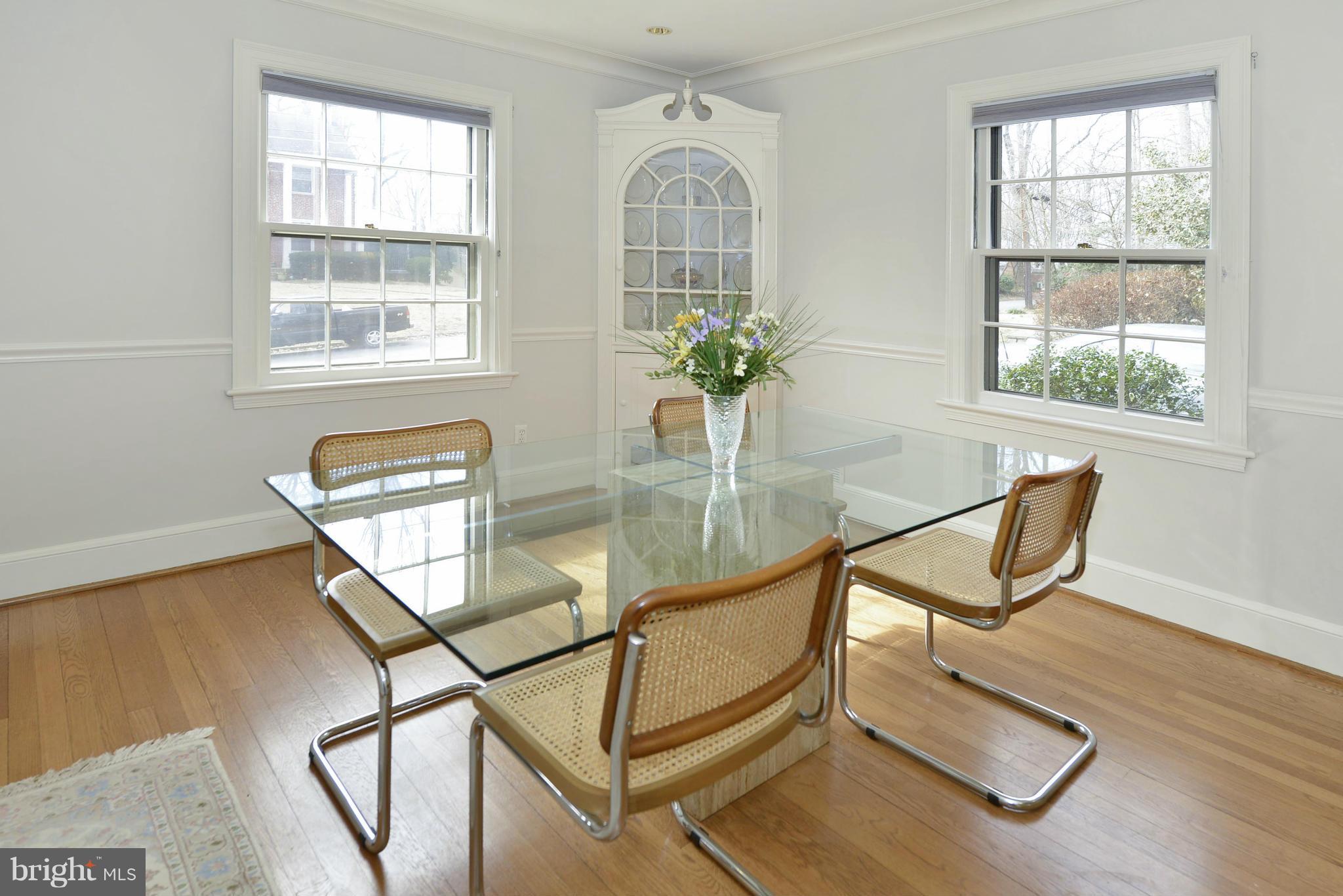 307 Hamilton Avenue Silver Spring, MD 20901 - Photo 6 of 30 Dining Room