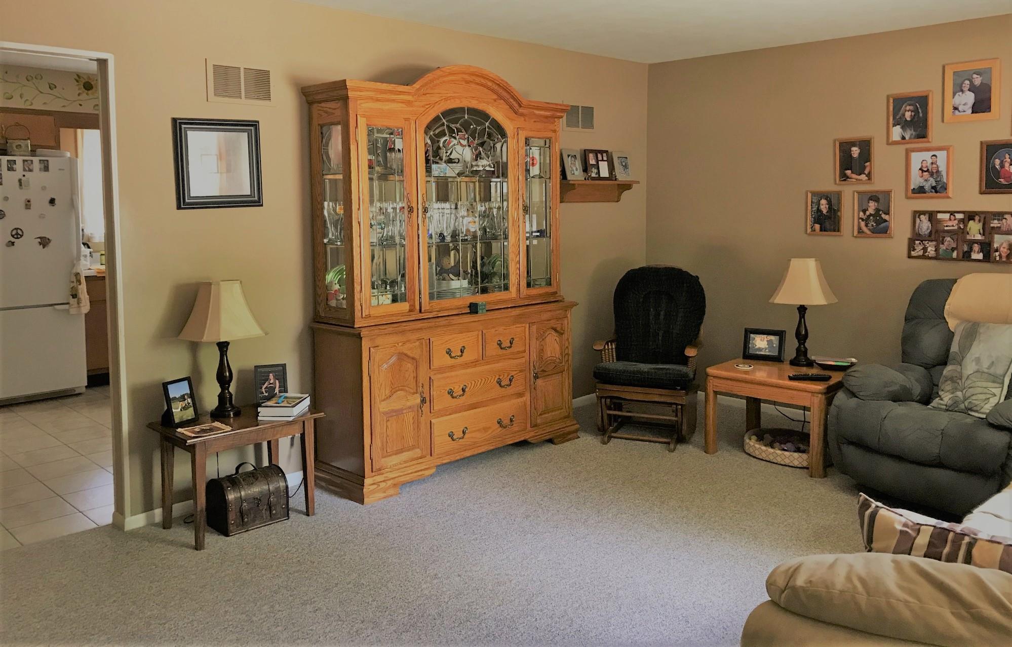 1215 Jackson Boulevard Rochester, IN 46975 - Photo 3 of 13 Gallery Image 3