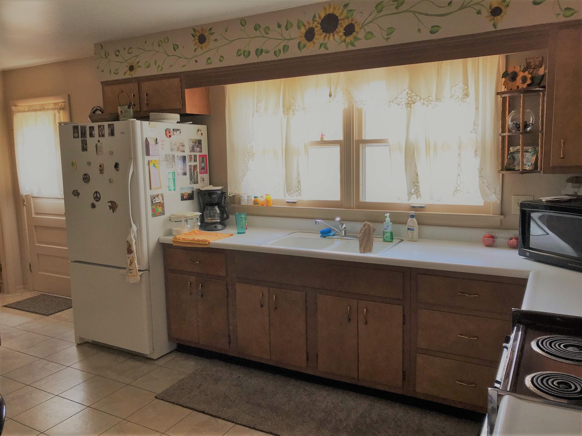 1215 Jackson Boulevard Rochester, IN 46975 - Photo 4 of 13 Gallery Image 4