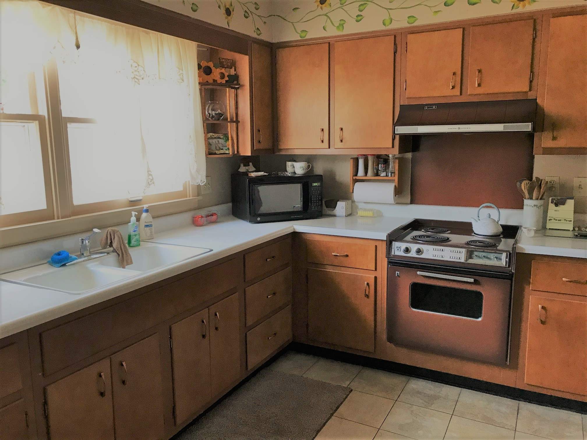1215 Jackson Boulevard Rochester, IN 46975 - Photo 5 of 13 Gallery Image 5