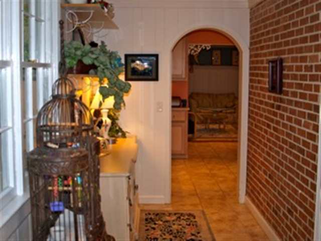 513 Timber Lane Anderson, SC 29621 - Photo 2 of 15 Gallery Image 2