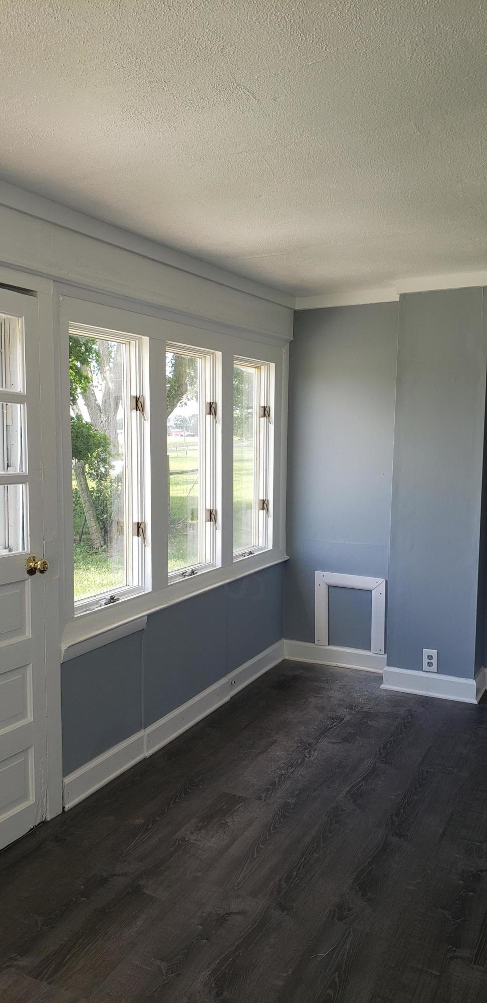 5701 Neil Road London, OH 43140 - Photo 11 of 60