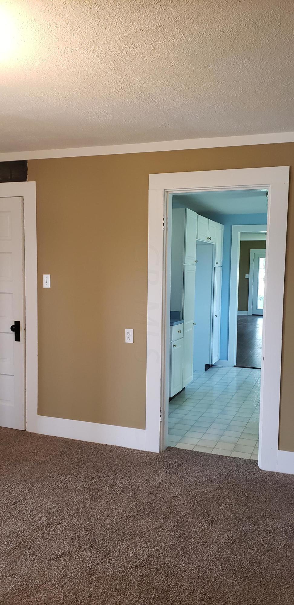 5701 Neil Road London, OH 43140 - Photo 26 of 60