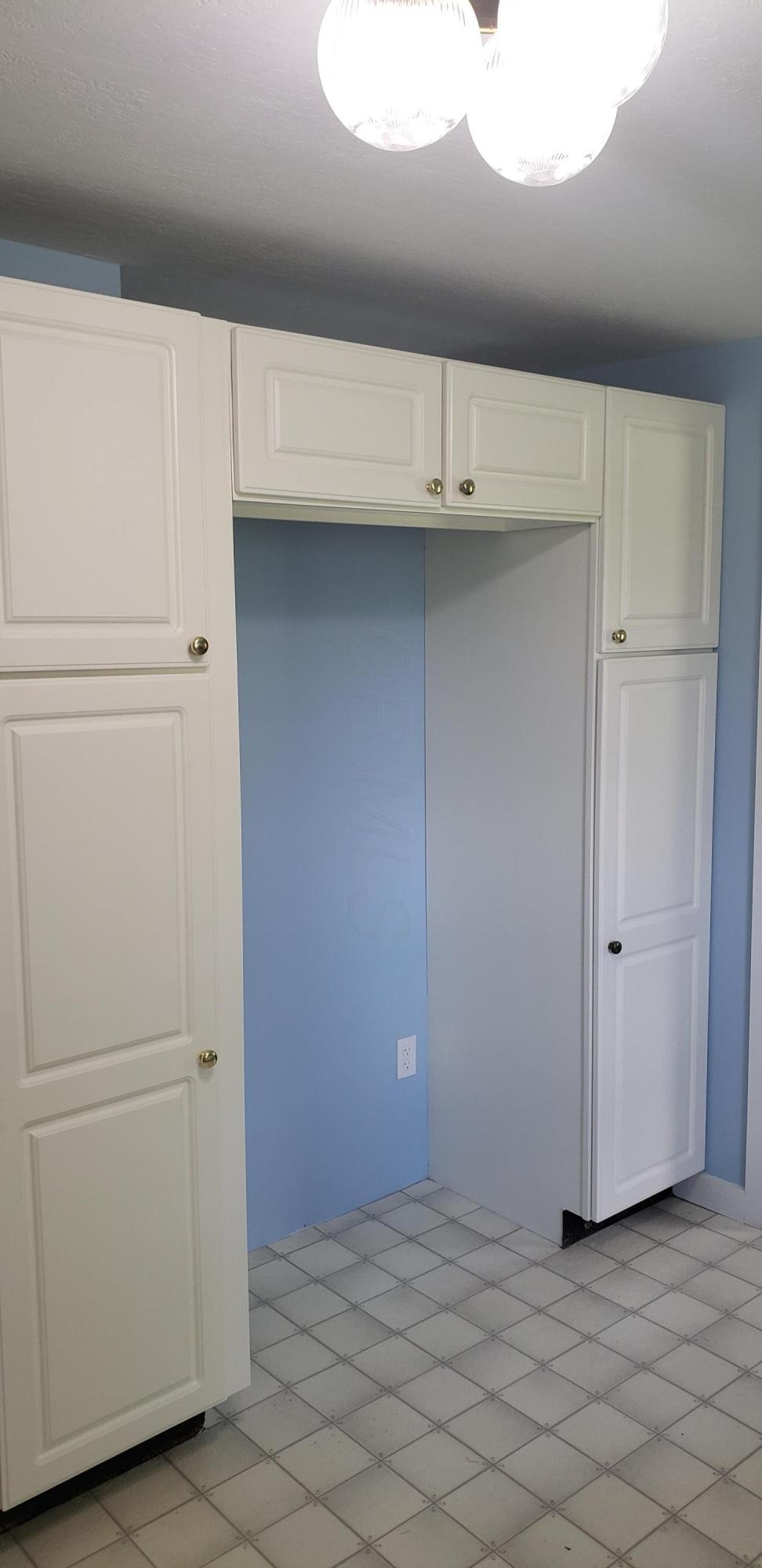 5701 Neil Road London, OH 43140 - Photo 28 of 60