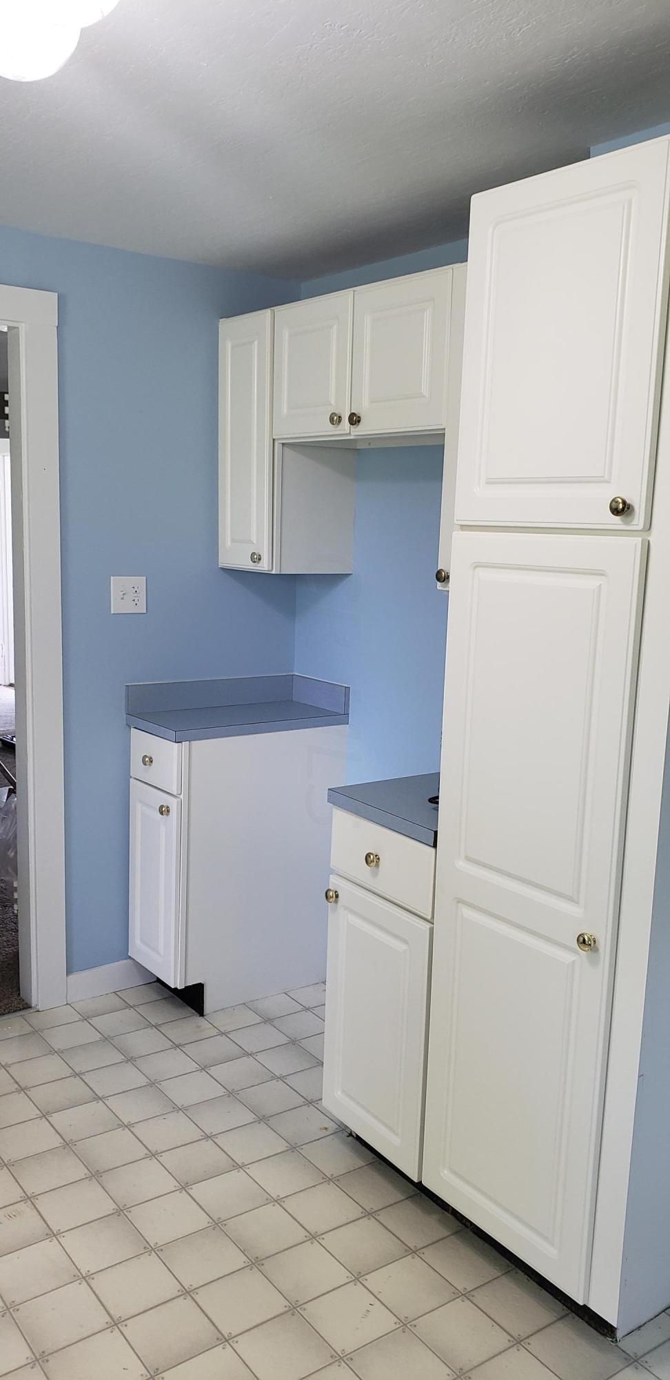 5701 Neil Road London, OH 43140 - Photo 34 of 60